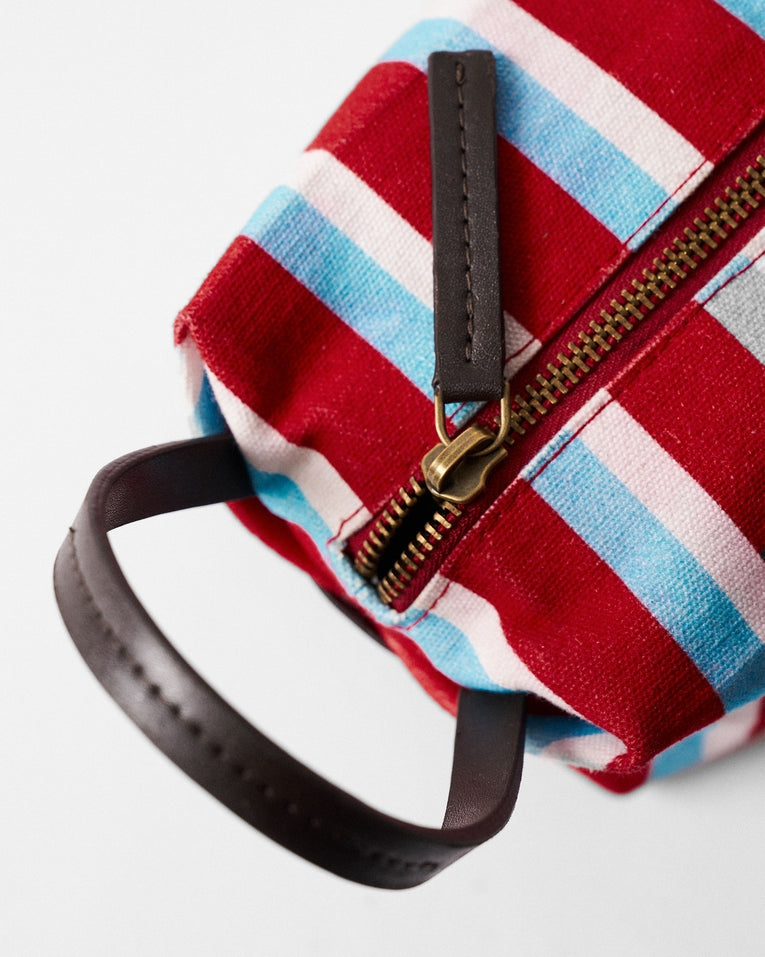 Shen Toilet Kit - Ice Blue & Red Stripes
